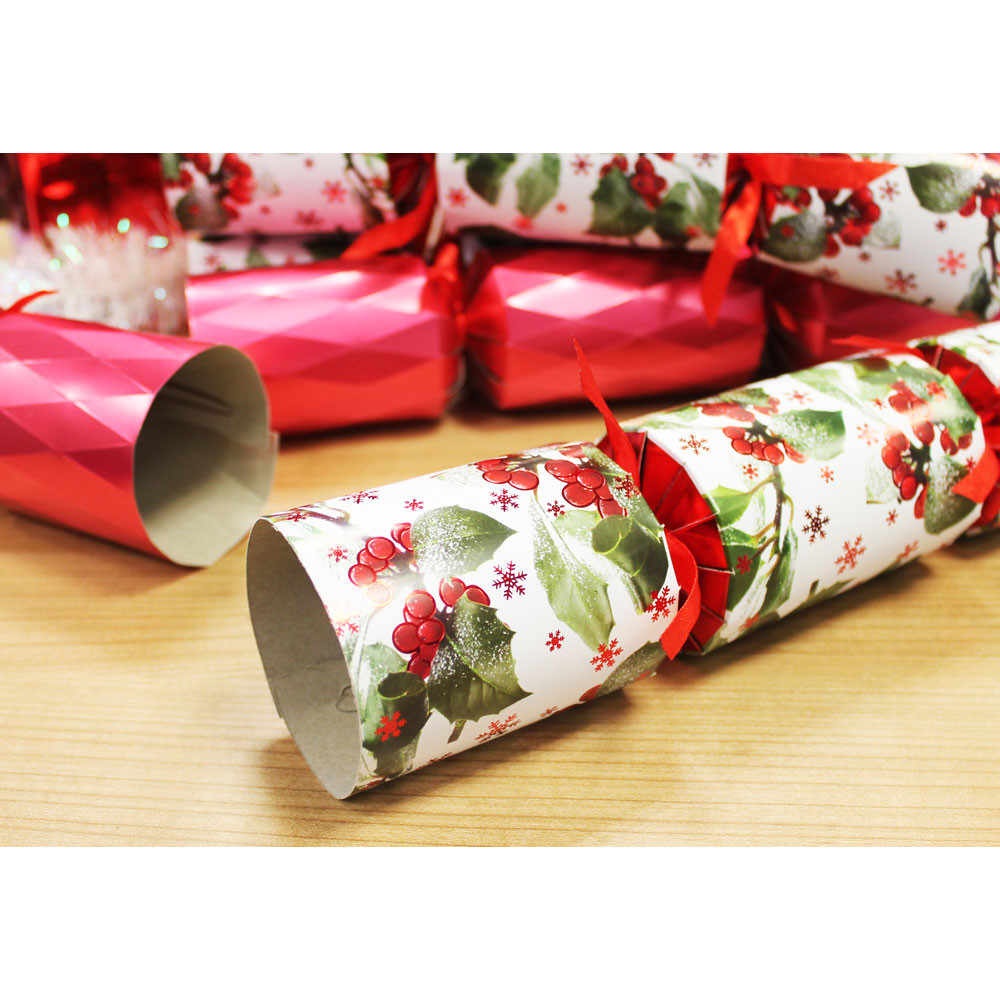 Luxary Christmas Crackers
 Luxury Holly Christmas Crackers Pack 6