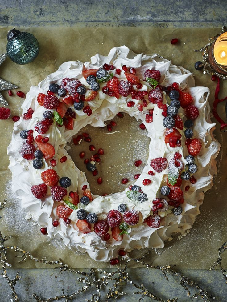 Mary Berry Christmas Cakes
 25 best ideas about Christmas cakes on Pinterest