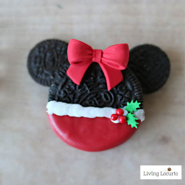 Mickey Christmas Cookies
 Mickey & Minnie Mouse Christmas Cookies
