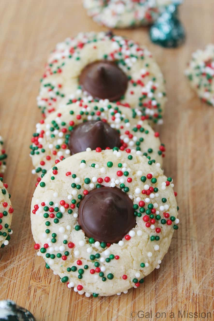 Mint Christmas Cookies
 Mint Holiday Kiss Cookies Gal on a Mission