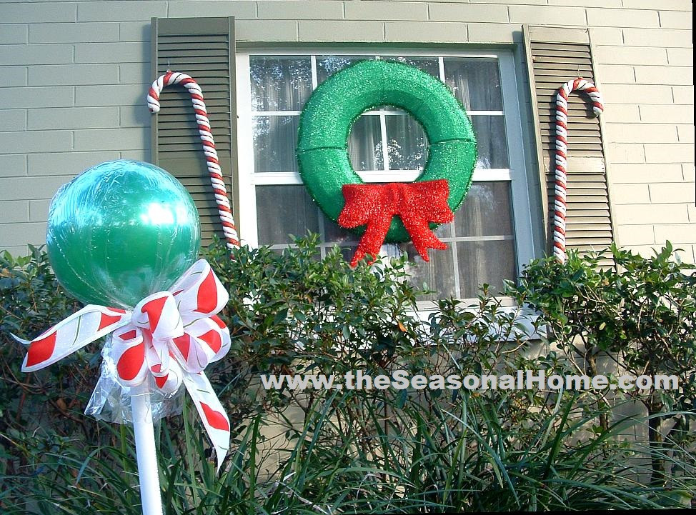 Outdoor Christmas Candy Decorations
 Outdoor “CANDY” A Christmas Decorating Idea The