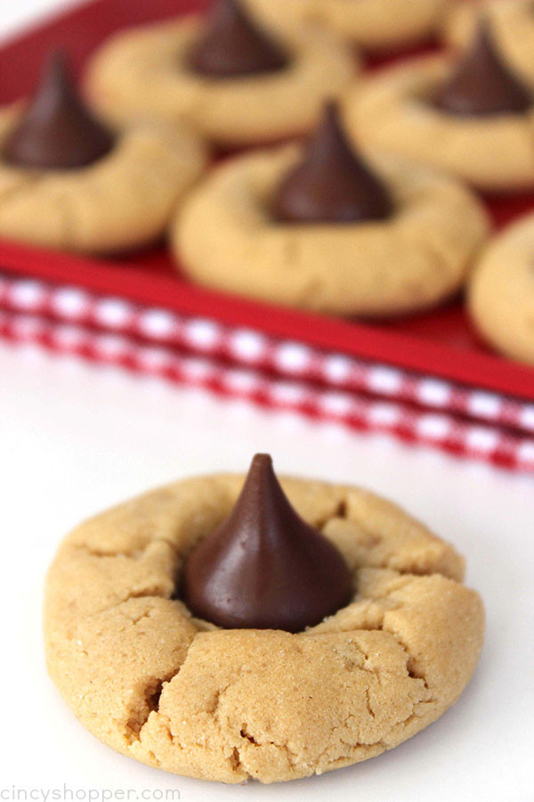 Peanut Butter Christmas Cookies
 Peanut Butter Blossom Cookies CincyShopper