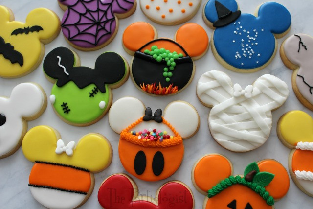 Pictures Of Halloween Cookies
 The Partiologist Disney Themed Halloween Cookies