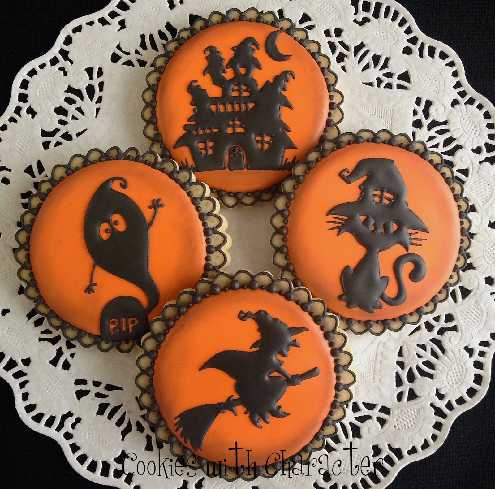 Pictures Of Halloween Cookies
 Cookies with Character How did I here oh and a