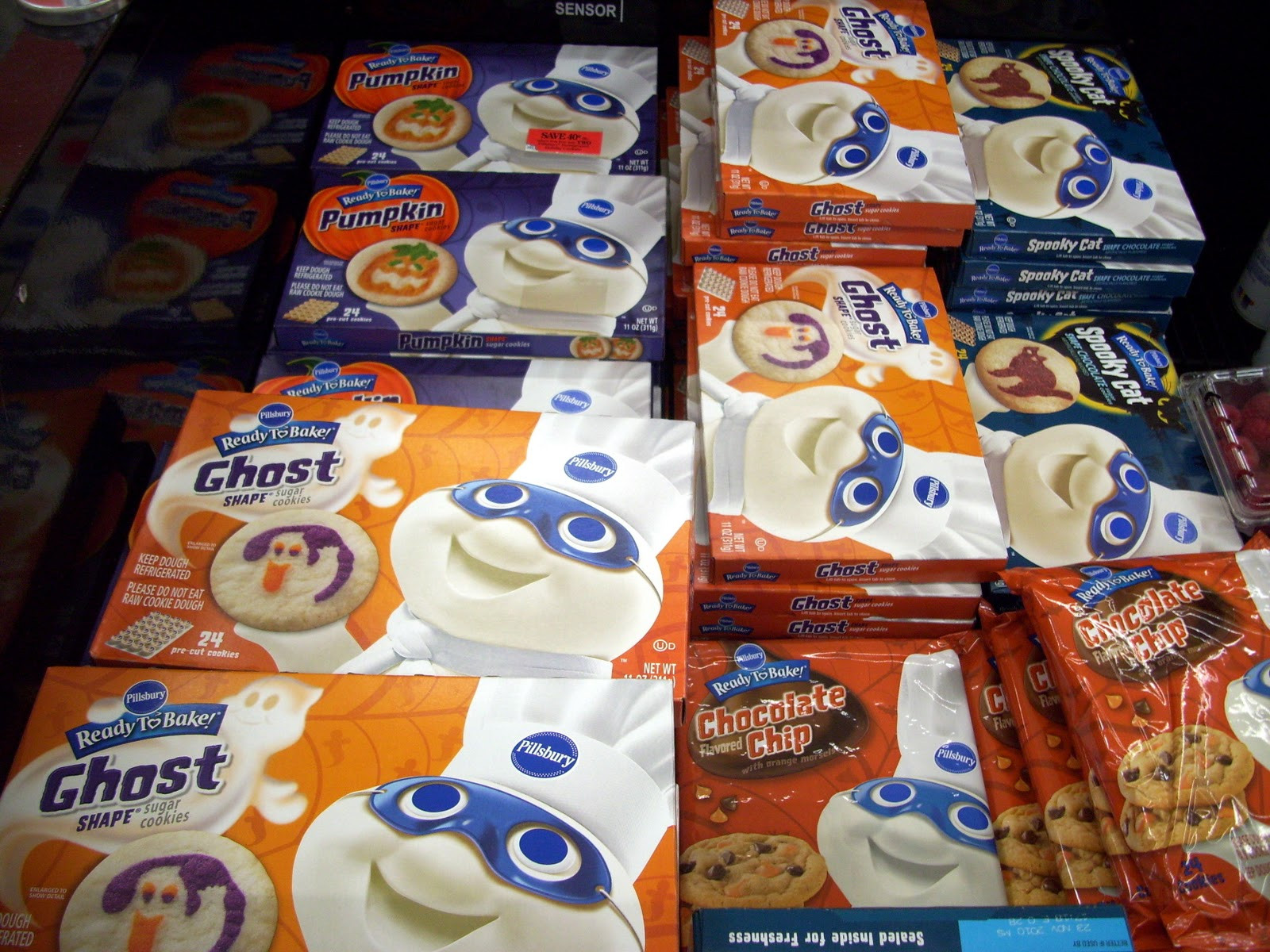 Pillsbury Halloween Cookies Walmart
 UNIQUE UNUSUAL OR INTERESTING HALLOWEEN SWEET TREATS TO