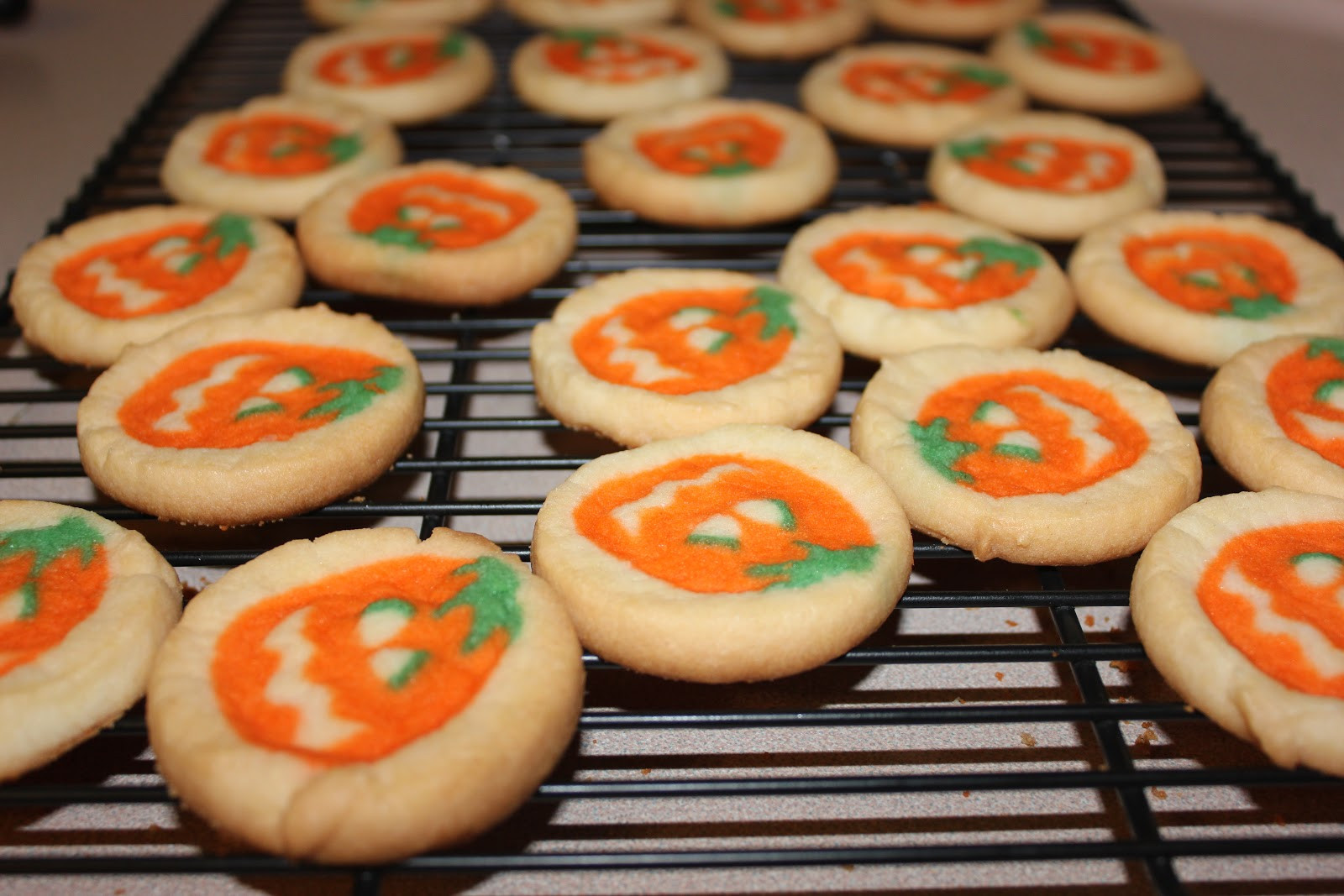 Pillsbury Halloween Sugar Cookies
 13 Things Everyone Who Loves Fall Understands
