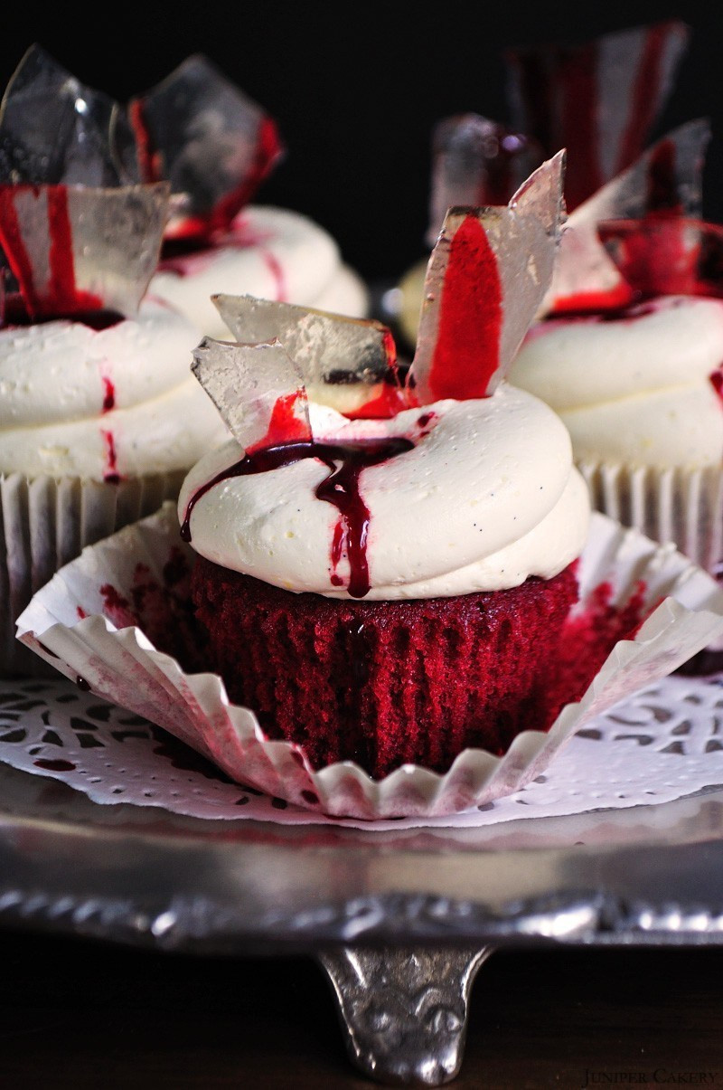 Red Velvet Halloween Cake
 Halloween Red Bloody Velvet Cupcakes