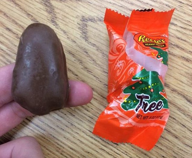 Reeses Christmas Tree Candy
 Reese s Peanut Butter Christmas Tree s slammed online as