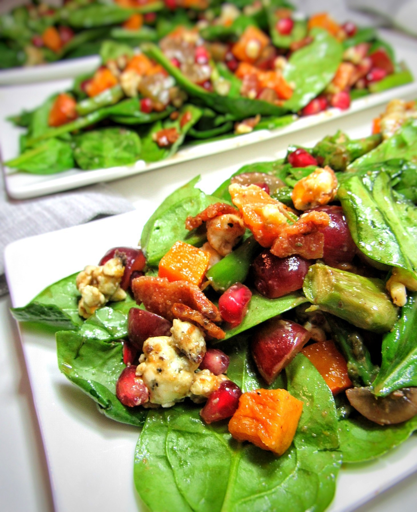 Salads For Thanksgiving Dinner
 Thanksgiving Dinner Salad with Butternut Squash bits and
