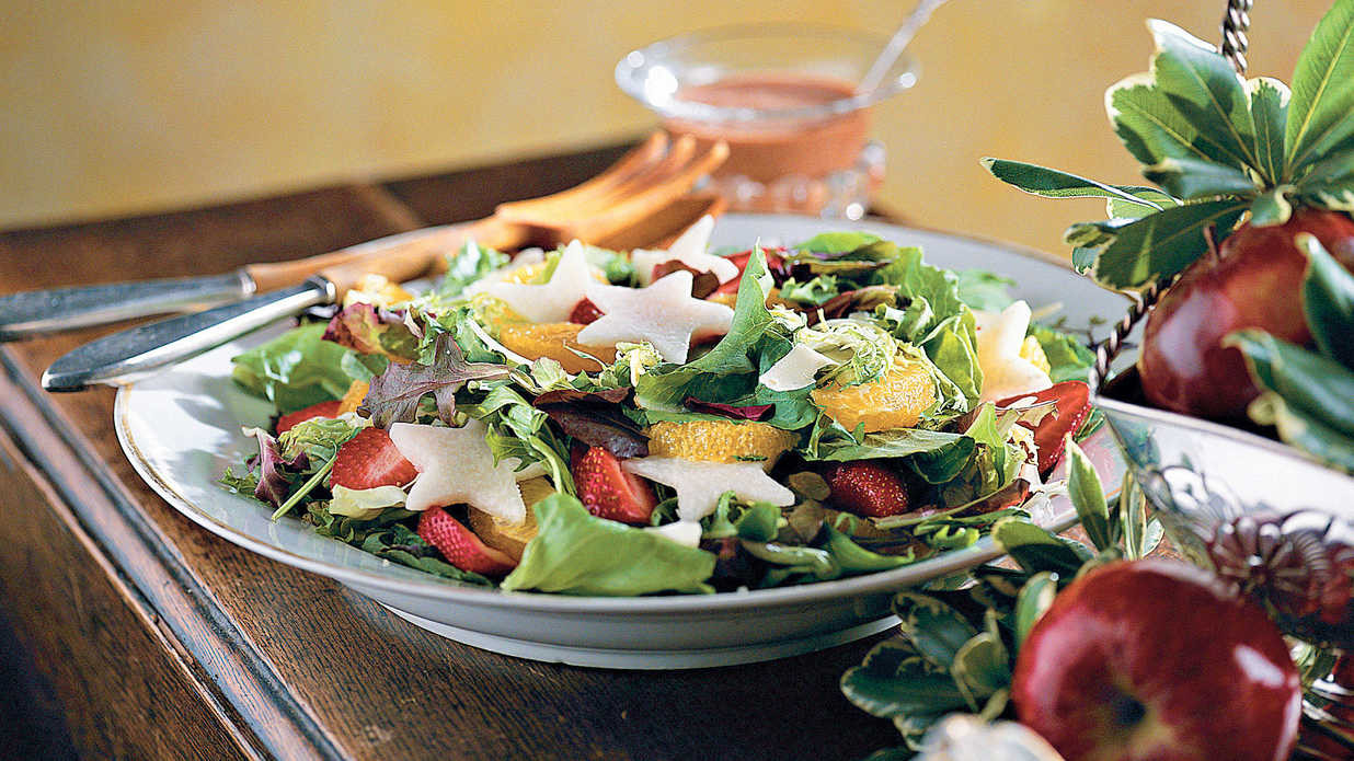 Salads For Thanksgiving Dinner
 Cranberry Strawberry Jcama Salad 102 Best Thanksgiving