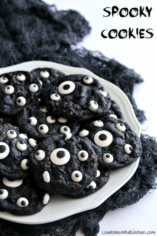 Scary Halloween Cookies
 Spooky Cookies Love to be in the Kitchen