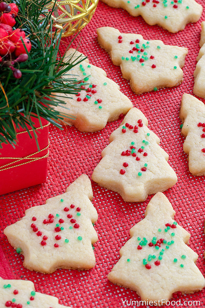 Shortbread Christmas Cookies
 Christmas Shortbread Cookies Recipe from Yummiest Food