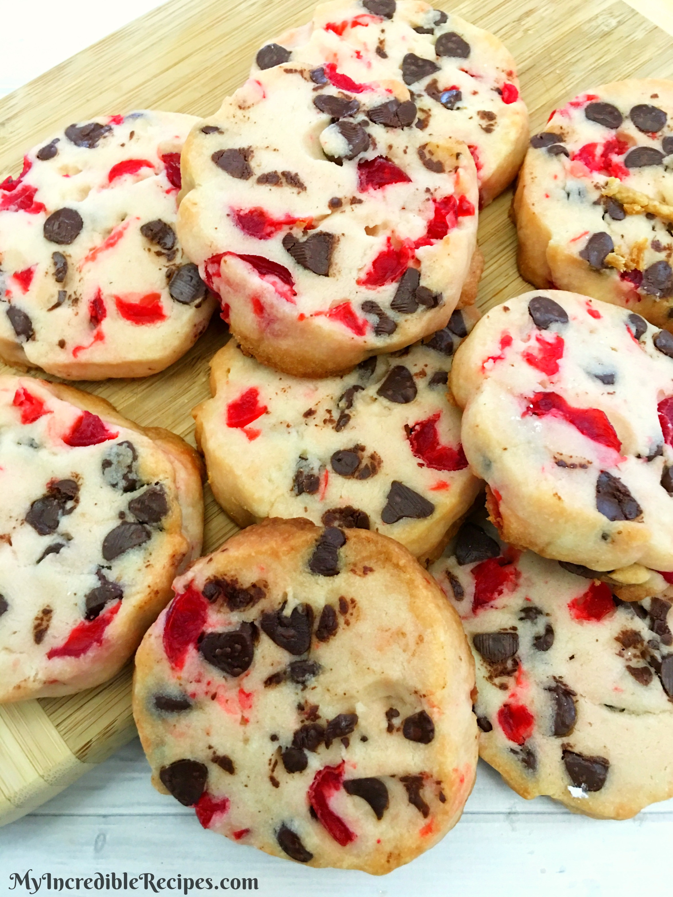 Shortbread Christmas Cookies
 Maraschino Cherry Shortbread Christmas Cookies