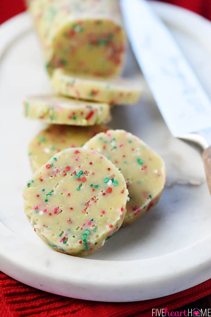 Shortbread Cookies Christmas
 Easy Christmas Shortbread Cookies • FIVEheartHOME