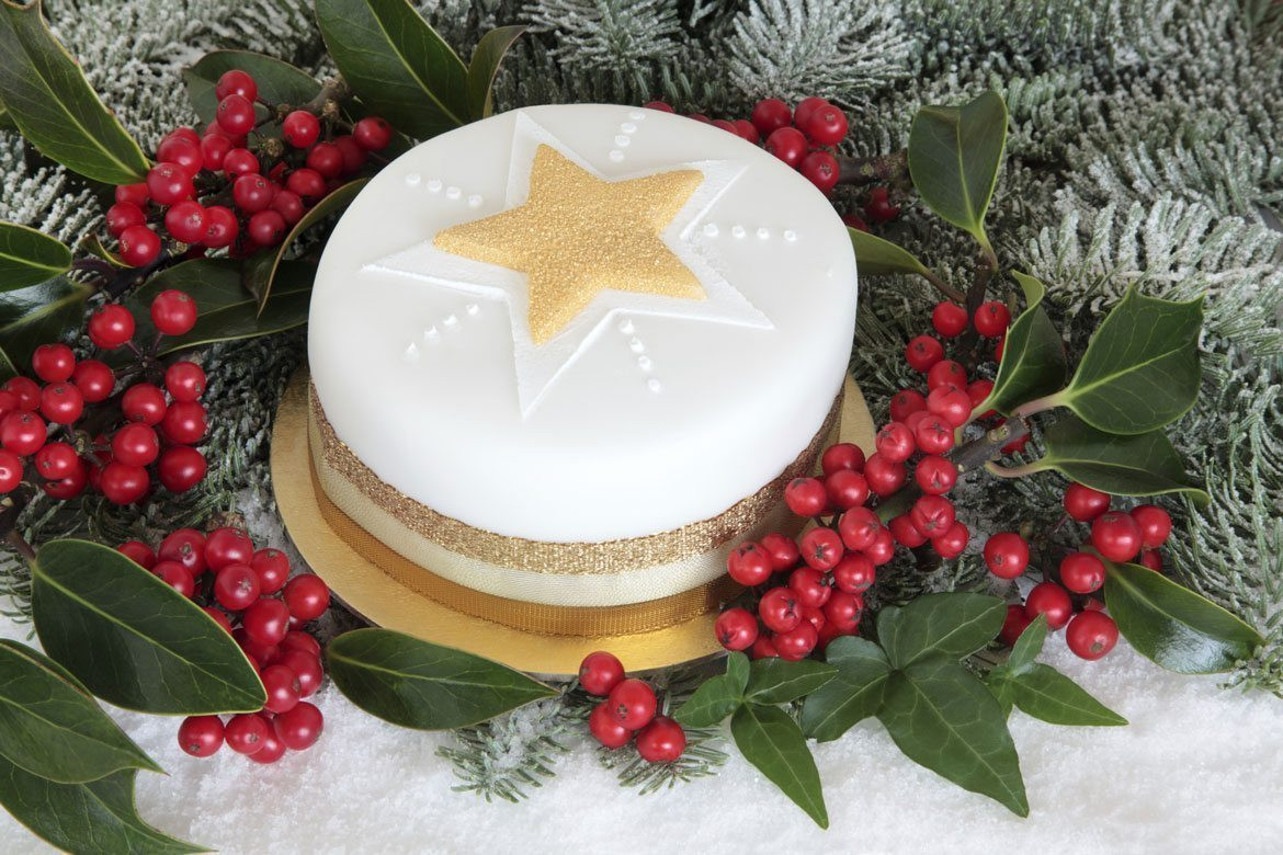 Simple Christmas Cakes
 Recipe Easy Christmas Cake How to make a last minute