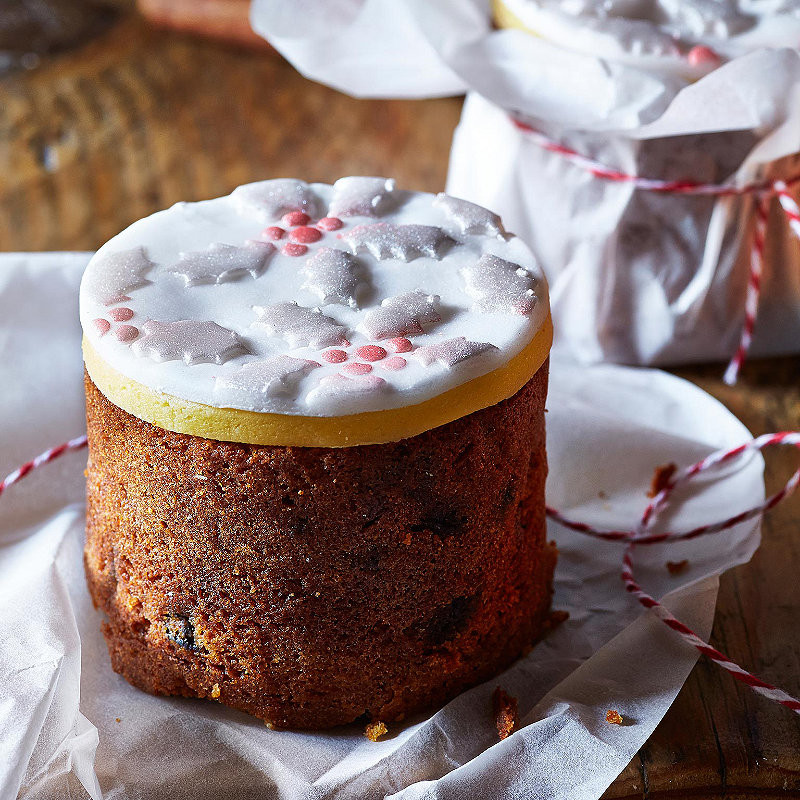 Small Christmas Cakes
 Mini Christmas Cakes Recipes