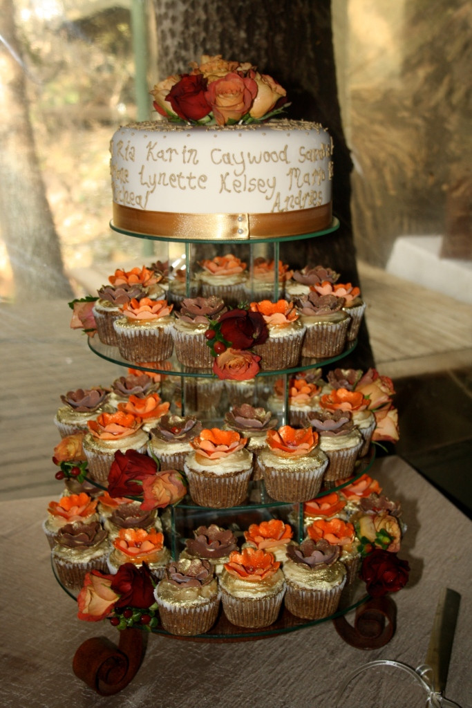 Small Fall Wedding Cakes
 Choc n Cherry Wedding Cupcakes & Dessert Tables