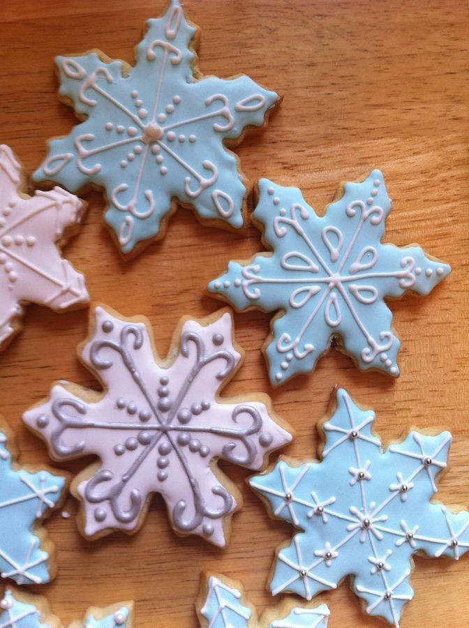 Snowflake Christmas Cookies
 Best 25 Snowflake cookies ideas on Pinterest