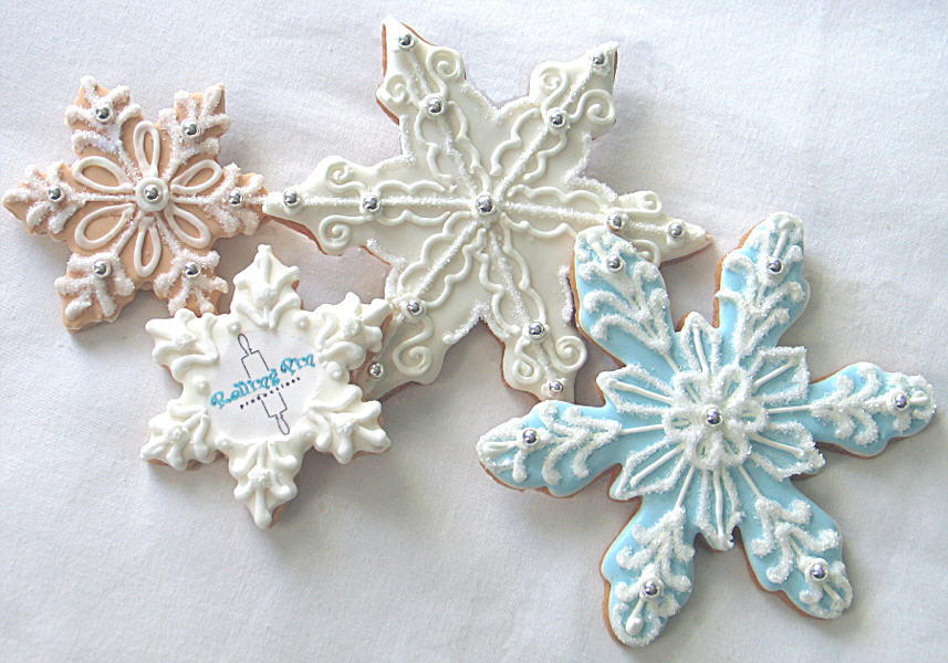 Snowflake Christmas Cookies
 Everyday Art Fun with Snowflakes