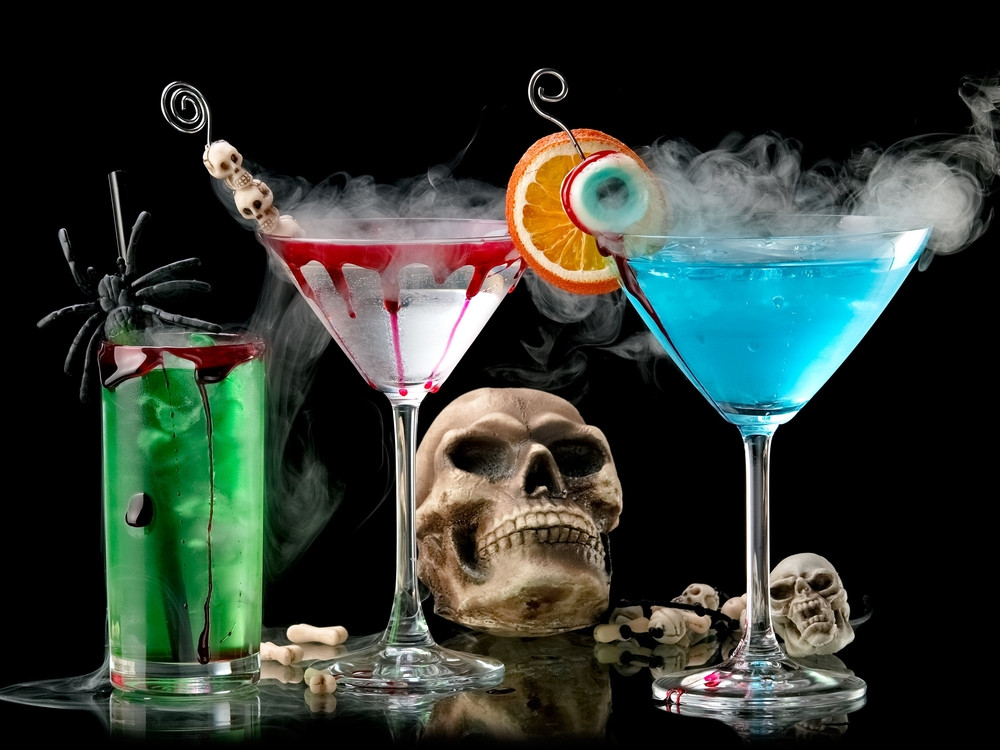 Spooky Halloween Drinks
 Spooky Halloween Cocktails to Freak Over This October
