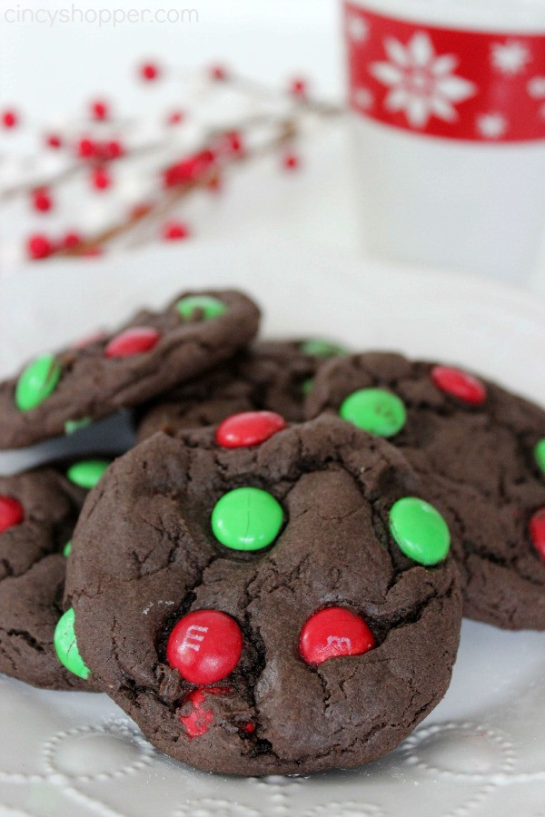 Super Easy Christmas Cookies
 Christmas M&M Cake Mix Cookies Recipe CincyShopper