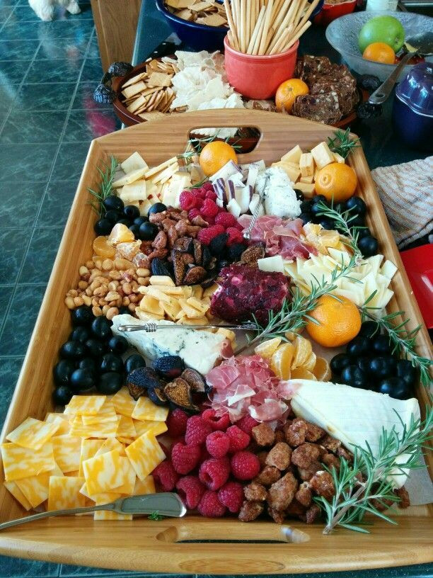 Thanksgiving 2019 Appetizers
 Fruit and cheese tray Thanksgiving 2015