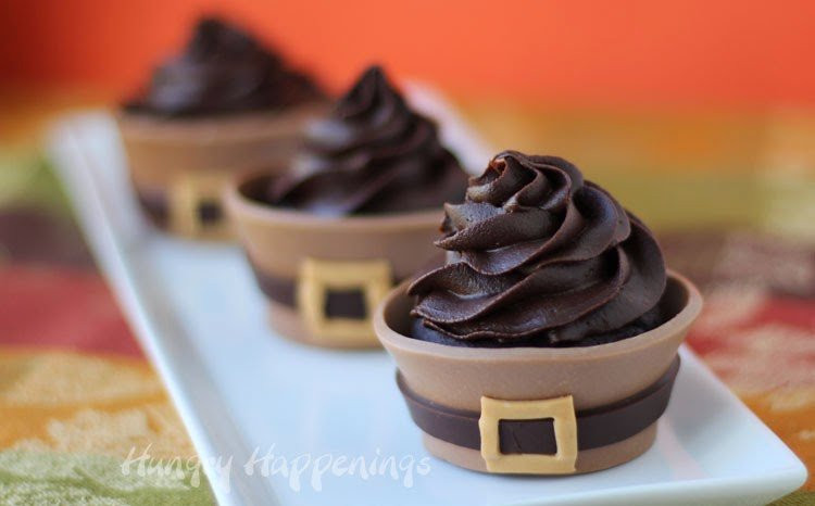 Thanksgiving Chocolate Desserts
 Thanksgiving Cupcakes with Chocolate Pilgrim Suit Cupcake