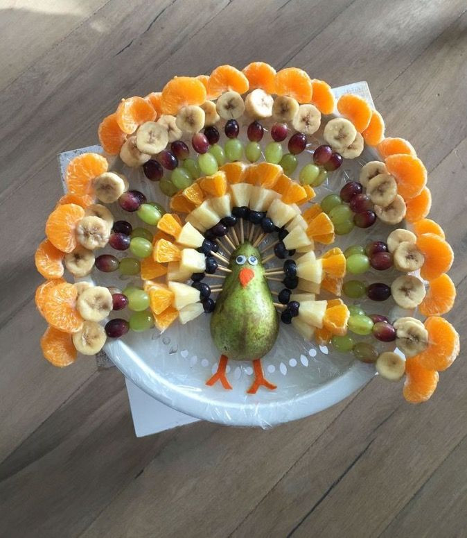 Thanksgiving Fruit Turkey
 Greta Landis Enfeslerr Pinterest