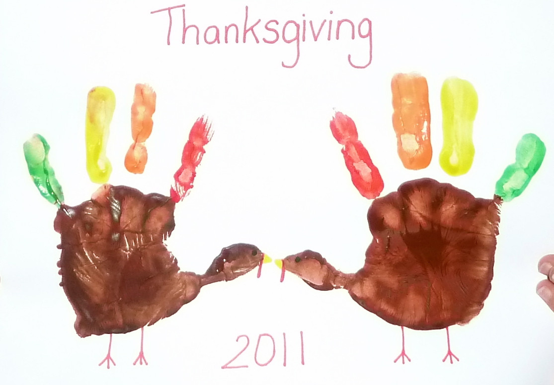 Thanksgiving Hand Turkey
 Mom to 2 Posh Lil Divas Thanksgiving Keepsakes