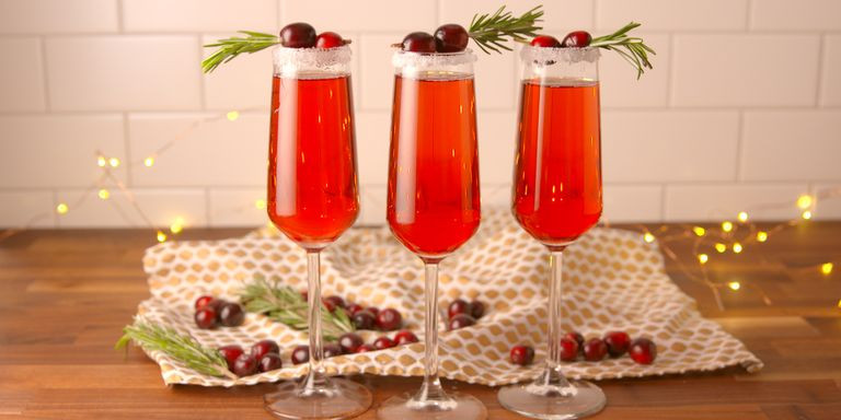 Thanksgiving Themed Drinks
 20 Cranberry Juice Cocktails Recipes for Drinks with