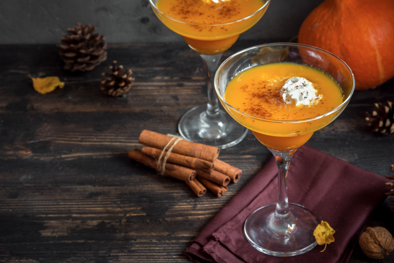 Thanksgiving Themed Drinks
 Thanksgiving Cocktail Recipes That Will Make Your Family