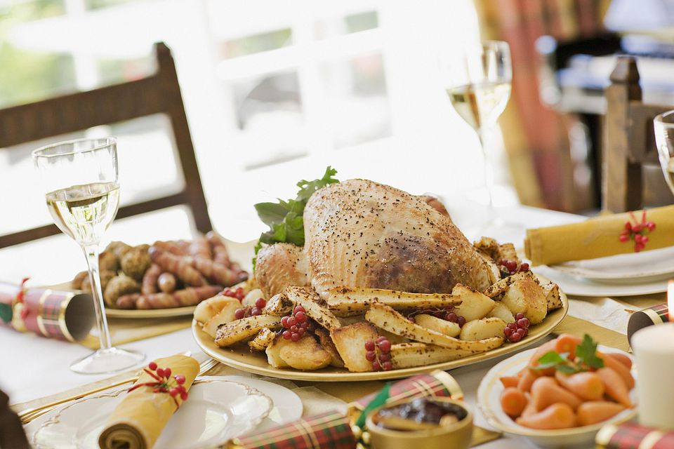 Traditional Christmas Dinners
 35 Recipes for a Traditional British Christmas Dinner