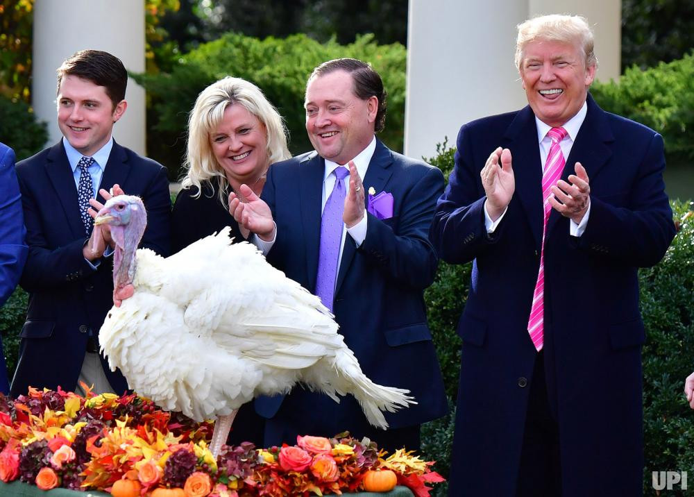 Trump Thanksgiving Turkey
 In photos Trump pardons Drumstick the National