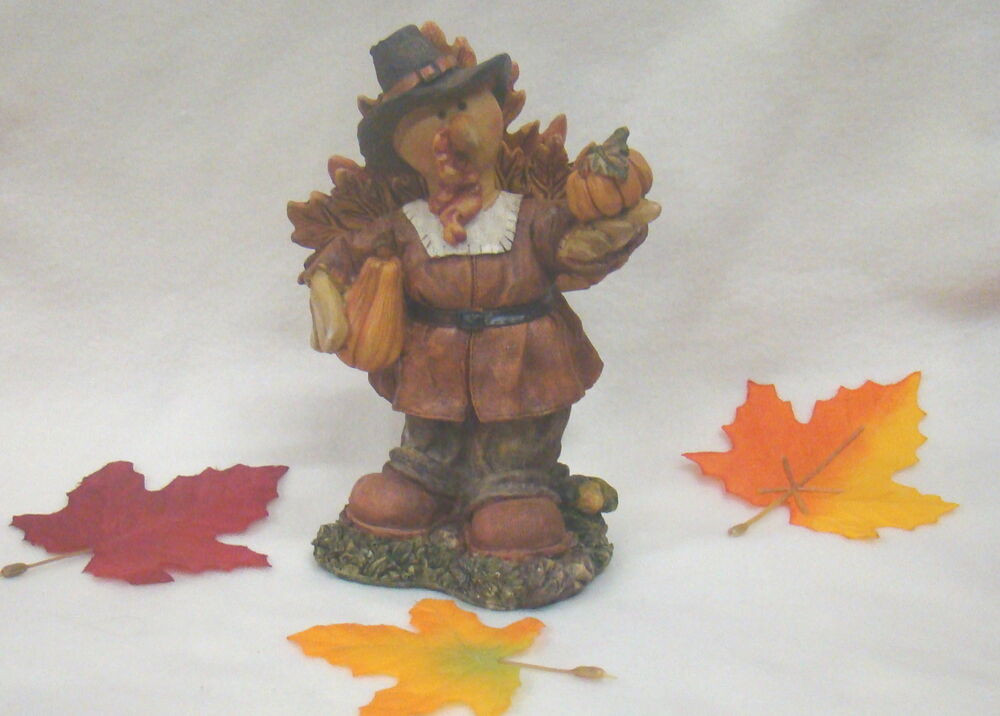 resin turkey statue