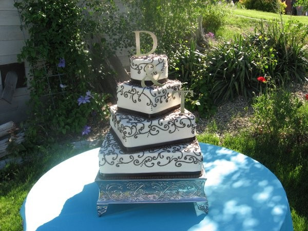 Wedding Cakes Idaho Falls
 Family Ties Catering and Cakes Wedding Catering Idaho
