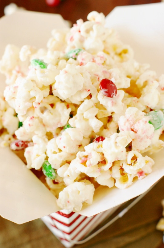 White Chocolate Christmas Candy
 Christmas White Chocolate Peppermint Popcorn