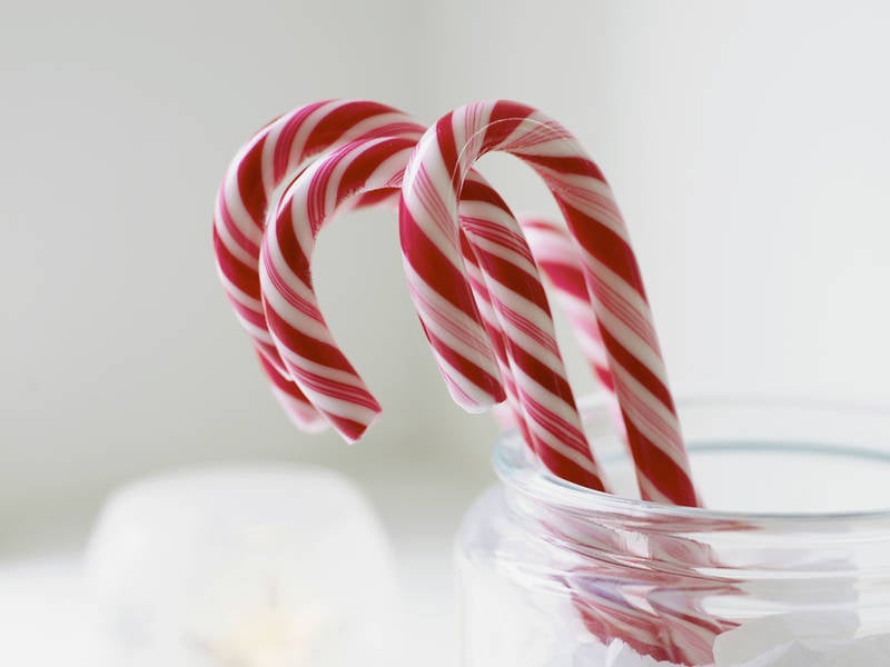Why Are Candy Canes Associated With Christmas
 J Shape Is For Jesus School s Candy Cane Ban Causes